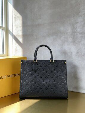 Louis Vuitton OnTheGo MM Bag